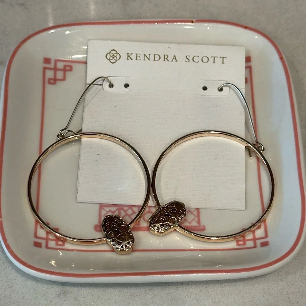 Kendra Scott Rose Gold Hoop Earrings - Picture 3 of 4